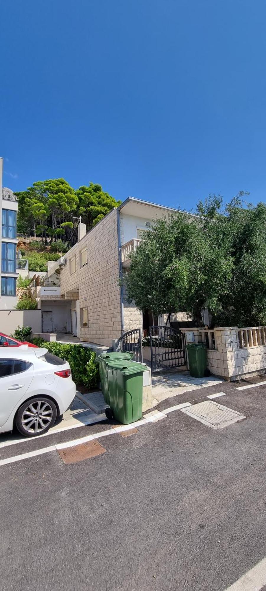Apartment Bilan Brela Bagian luar foto